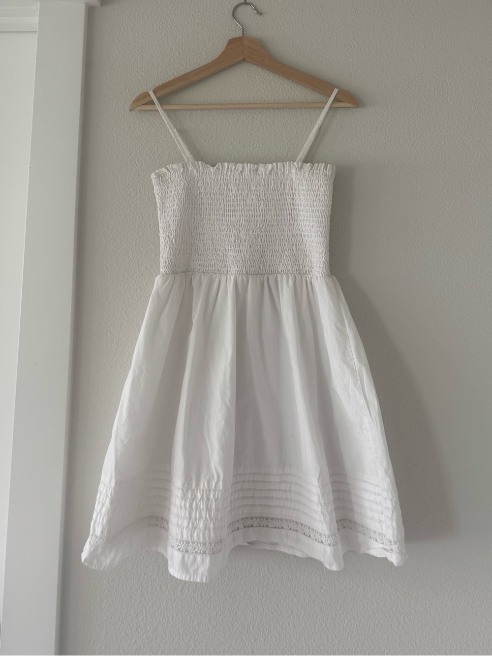 American Eagle Smockin' Babydoll On Sunshine Convertible White Mini Dress S